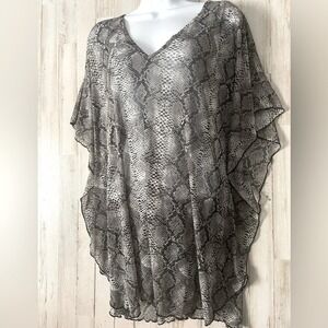 Jordan Taylor Snakeskin Coverup Size Small Swim Summer Oversized